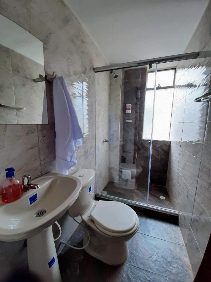 בוגוטה Hotel Victoria 26 מראה חיצוני תמונה
