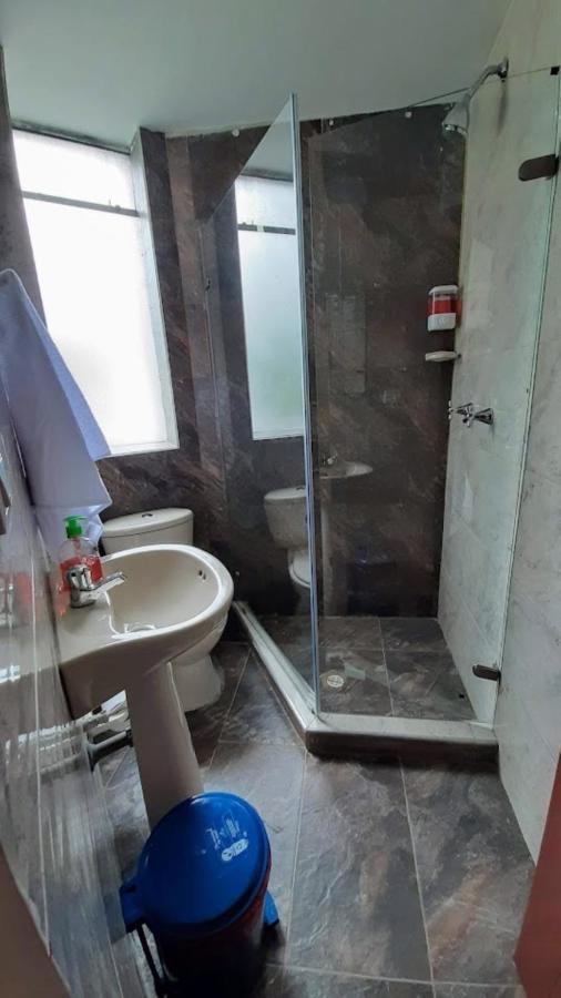 בוגוטה Hotel Victoria 26 מראה חיצוני תמונה